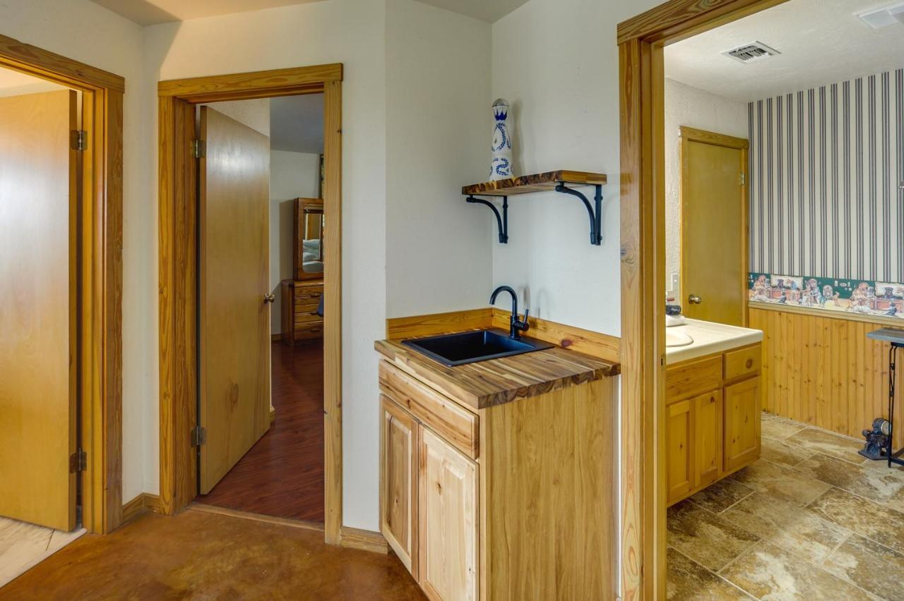 Willa Fredericksburg Retreat With Private Hot Tub And Patio! Zewnętrze zdjęcie