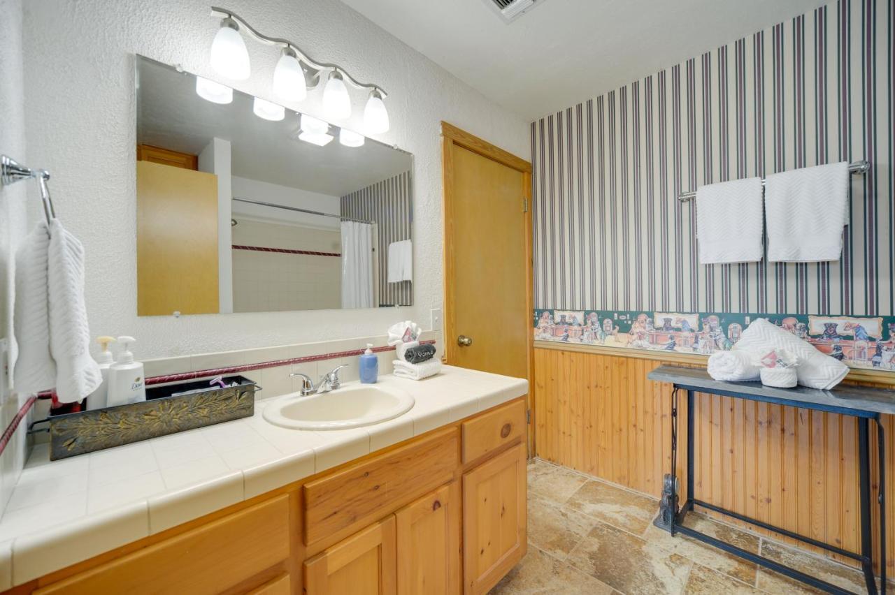 Willa Fredericksburg Retreat With Private Hot Tub And Patio! Zewnętrze zdjęcie